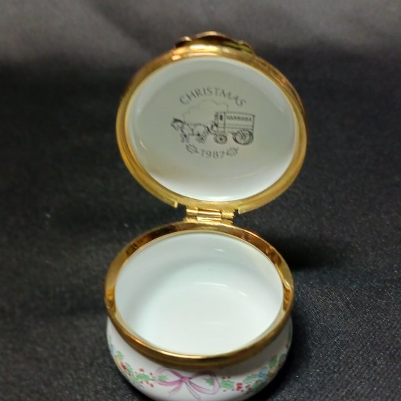 Crummles Enamel Trinket Box Harrods Christmas Snowman - Picture 5 of 6